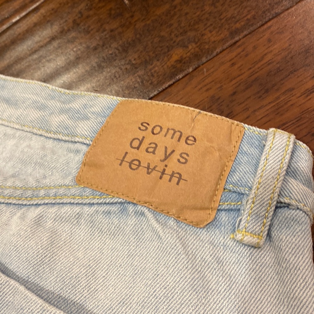 100% cotton, some days lovin jeans/ vintage jeans